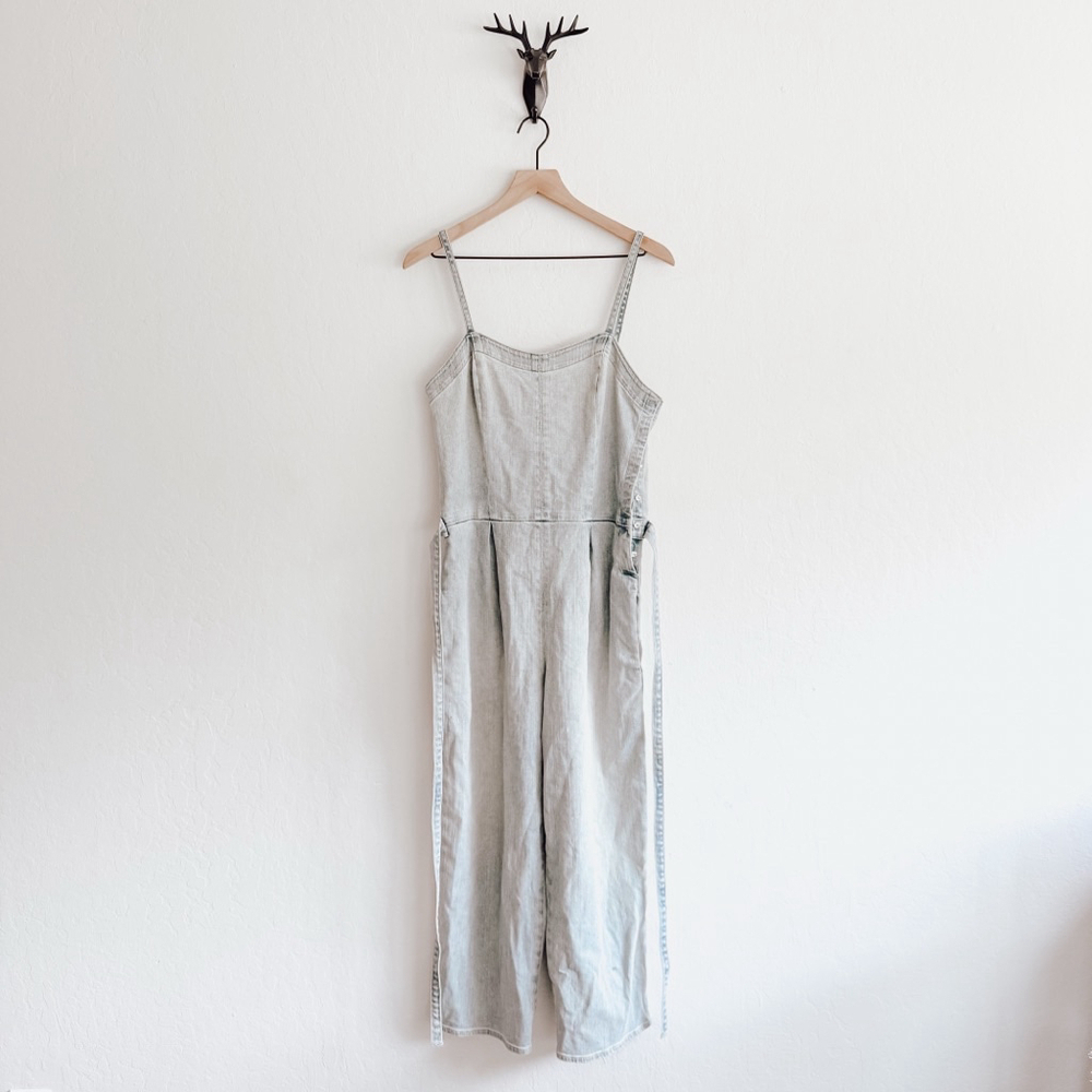 Adriano Goldschmied AG Women's Light Blue Denim Jumpsuit Size Medium